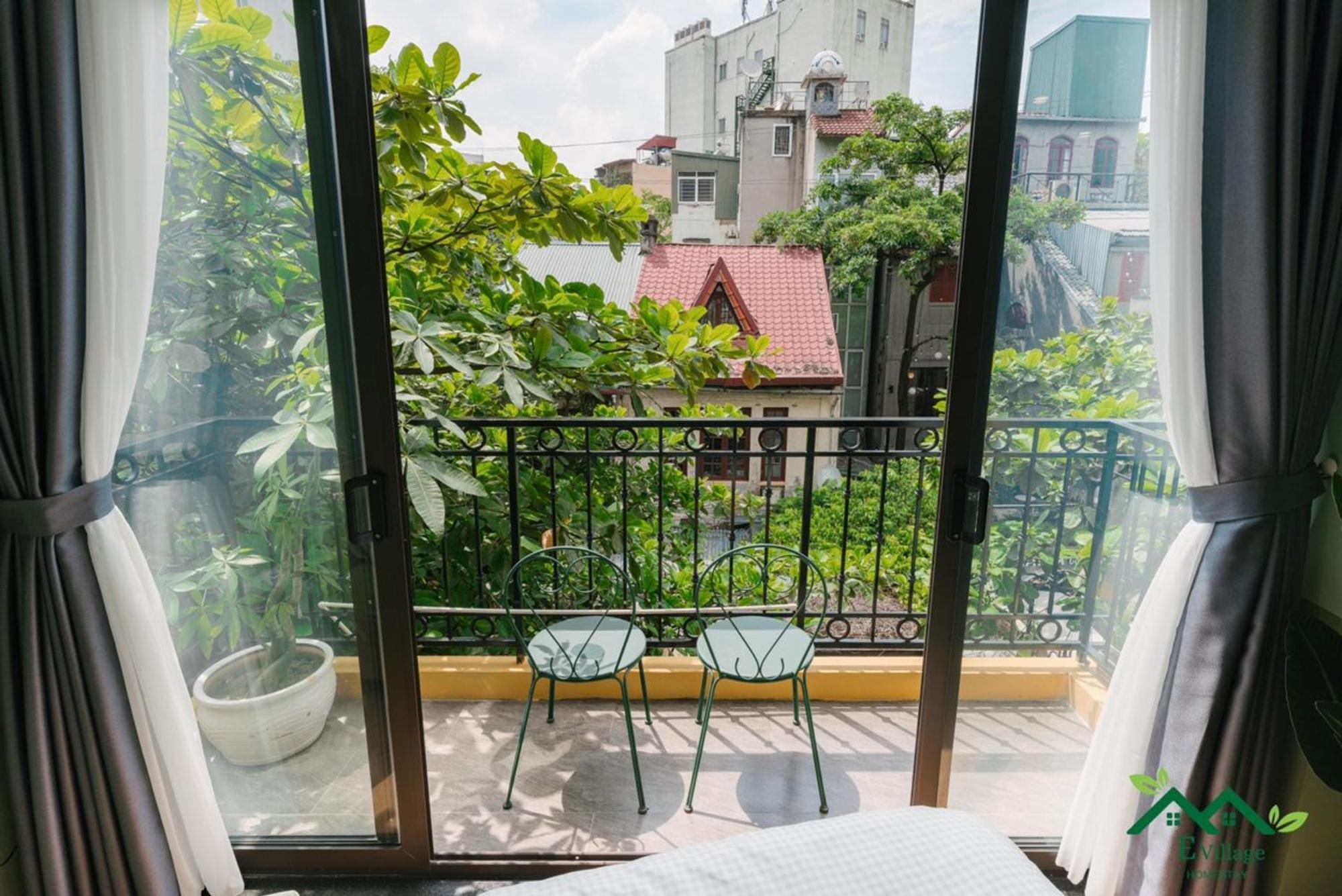E Village Hotel Hanoi Hanói Exterior foto