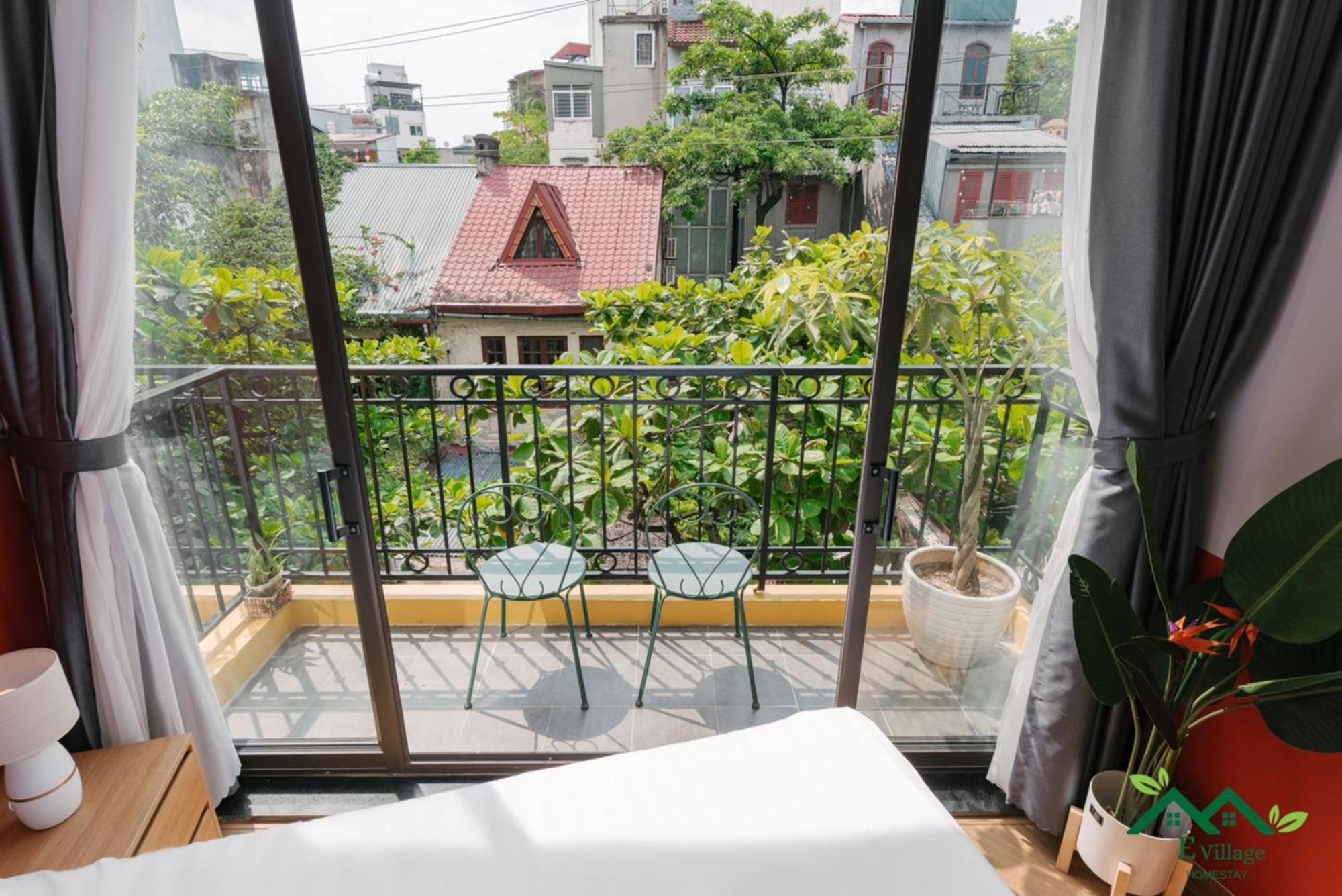 E Village Hotel Hanoi Hanói Exterior foto